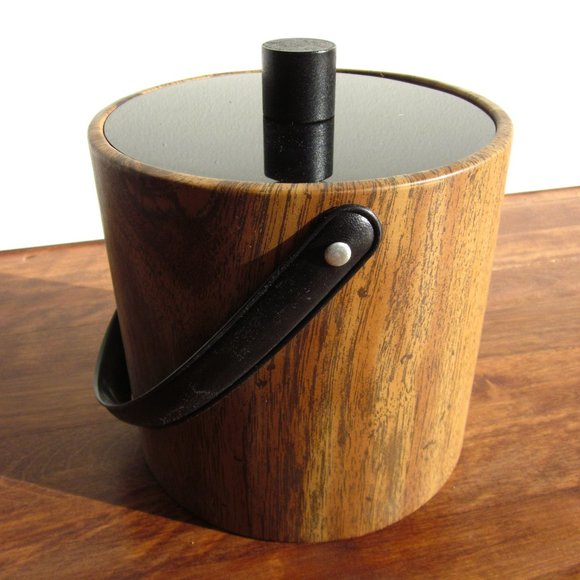 Ice Bucket With Lid & Handle - Picture 1 of 4